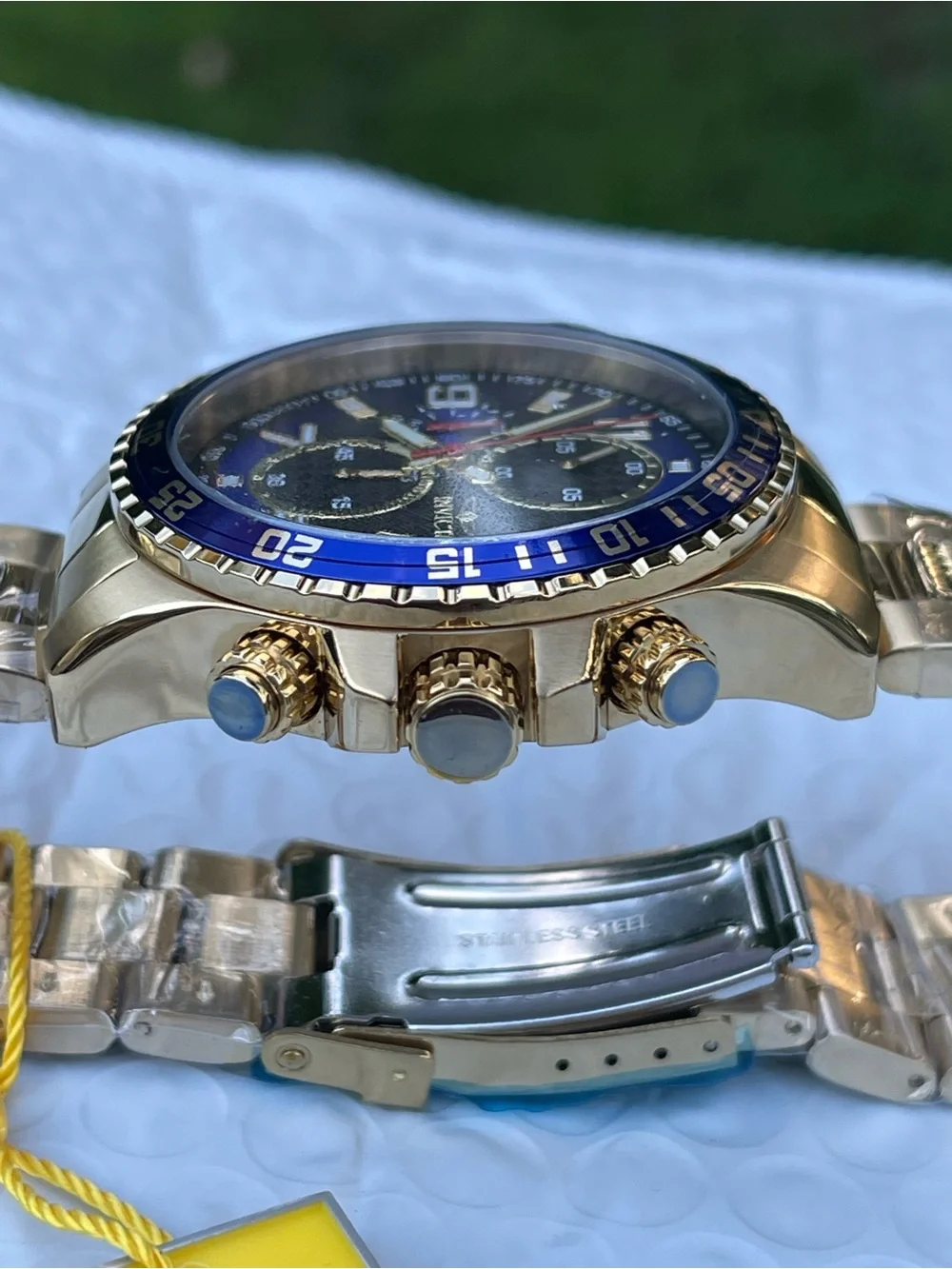 Invicta Specialty Mach Gala Men's Watch - 48mm, Gold and blue bezel new